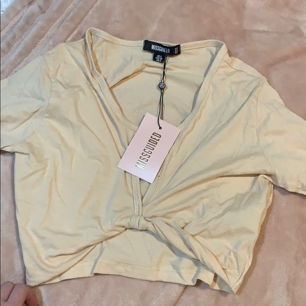 NEW WITH TAGS misguided long sleeve twist crop top